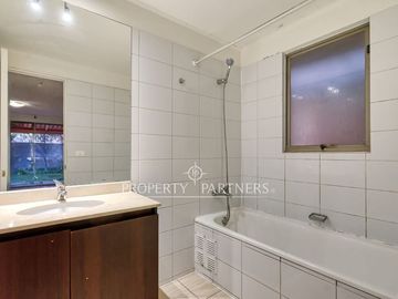 Hermosa casa en venta, en condominio Quebrada de Macul, Peñalolén