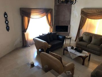 RESIDENCIA EN VENTA EN COLINAS DEL VERGEL, ALLENDE, NUEVO LEÓN