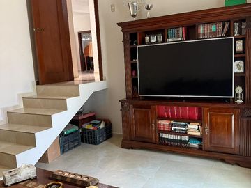 RESIDENCIA EN VENTA EN COLINAS DEL VERGEL, ALLENDE, NUEVO LEÓN