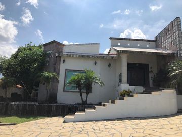 RESIDENCIA EN VENTA EN COLINAS DEL VERGEL, ALLENDE, NUEVO LEÓN