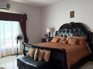 RESIDENCIA EN VENTA EN COLINAS DEL VERGEL, ALLENDE, NUEVO LEÓN