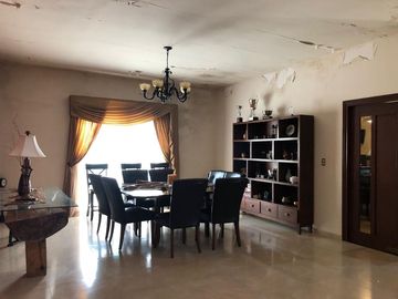 RESIDENCIA EN VENTA EN COLINAS DEL VERGEL, ALLENDE, NUEVO LEÓN
