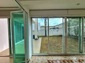 Venta de Casa en Bosques de Morillotla de 343m2 de terreno!