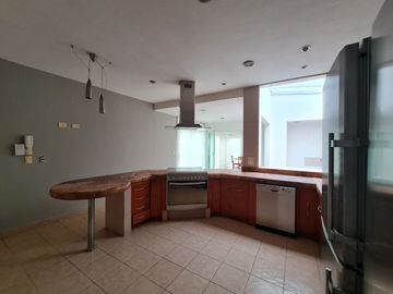 Venta de Casa en Bosques de Morillotla de 343m2 de terreno!