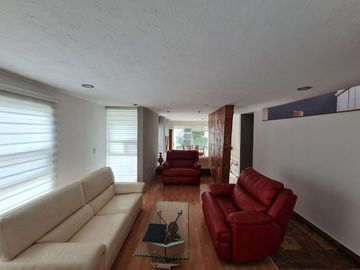 Venta de Casa en Bosques de Morillotla de 343m2 de terreno!
