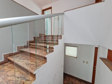 Venta de Casa en Bosques de Morillotla de 343m2 de terreno!