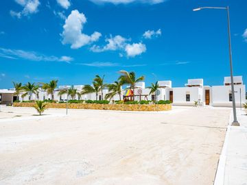Casa en venta en privada con amenidades en Chelem, Progreso