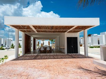 Casa en venta en privada con amenidades en Chelem, Progreso