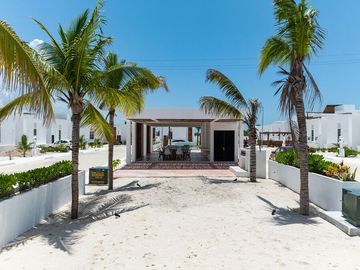 Casa en venta en privada con amenidades en Chelem, Progreso