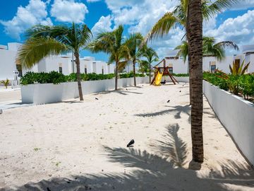 Casa en venta en privada con amenidades en Chelem, Progreso