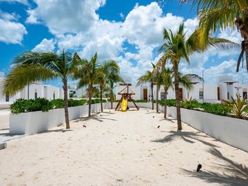 Casa en venta en privada con amenidades en Chelem, Progreso
