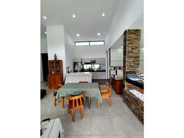 Casa campestre vía Pereira a Armenia