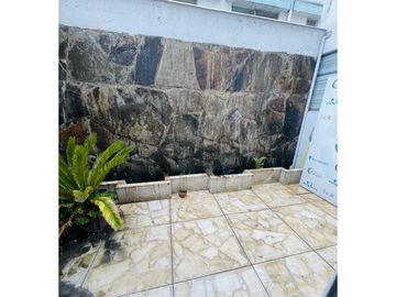 Iñaquito, Casa en Venta, con 2 Oficinas,  764m2