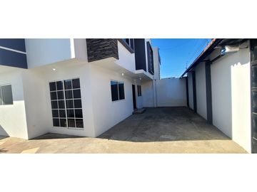 En venta casa sector Elegole Manta Ecuador.