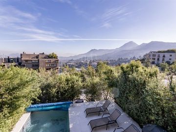 Casa en Venta en Santa Teresa de Los Andes Vitacura