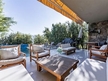 Casa en Venta en Santa Teresa de Los Andes Vitacura