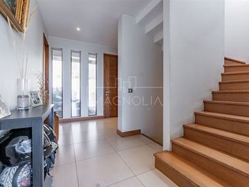 Casa en Venta en Santa Teresa de Los Andes Vitacura