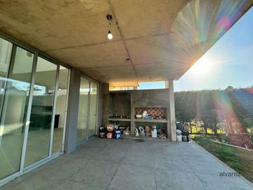 Casa en venta de 3 dormitorios c/ cochera en Moreno