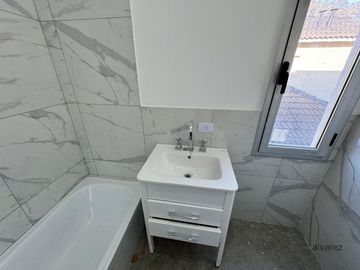 Casa en venta de 3 dormitorios c/ cochera en Moreno