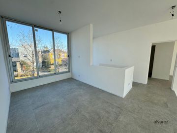 Casa en venta de 3 dormitorios c/ cochera en Moreno