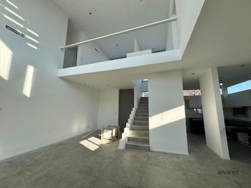 Casa en venta de 3 dormitorios c/ cochera en Moreno
