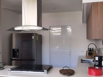 Casa nueva en venta en Toluca en fraccionamiento con áreas verdes