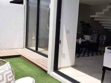 Casa nueva en venta en Toluca en fraccionamiento con áreas verdes