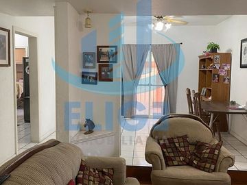 CASA EN CUMBRES I