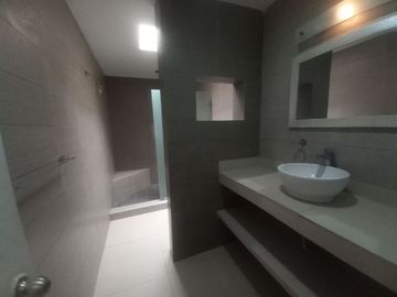 Casa en Venta de UNA PLANTA en La Florida, Querétaro, 3 Recamaras.