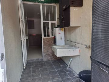 Casa en Venta de UNA PLANTA en La Florida, Querétaro, 3 Recamaras.