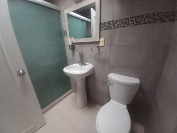 Casa en Venta de UNA PLANTA en La Florida, Querétaro, 3 Recamaras.