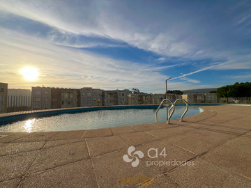 Excelente Ubicación Con Vista Al Mar, Condominio Papudo