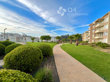 Excelente Ubicación Con Vista Al Mar, Condominio Papudo