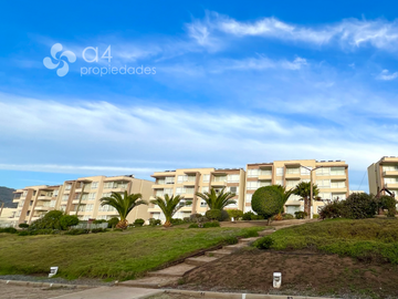 Excelente Ubicación Con Vista Al Mar, Condominio Papudo