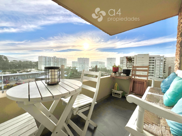 Excelente Ubicación Con Vista Al Mar, Condominio Papudo