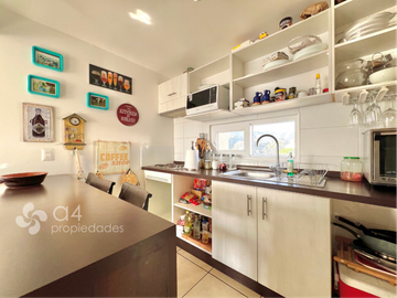 Excelente Ubicación Con Vista Al Mar, Condominio Papudo