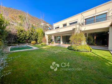 Fabulosa Casa En Condominio, Sector Los Trapenses