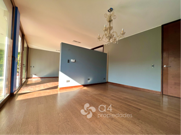 Fabulosa Casa En Condominio, Sector Los Trapenses