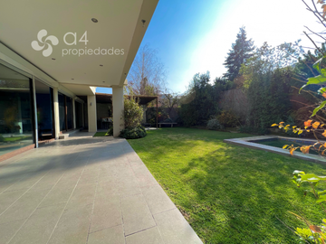 Fabulosa Casa En Condominio, Sector Los Trapenses