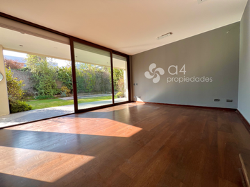 Fabulosa Casa En Condominio, Sector Los Trapenses