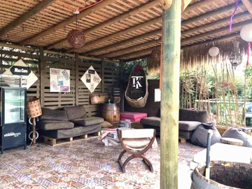 Casa en Parcela, a pasos coleo Francisco de Asís, Chicureo