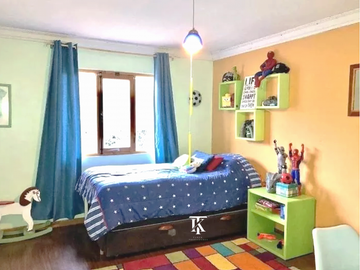 Casa en Parcela, a pasos coleo Francisco de Asís, Chicureo