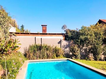 Casa en Venta en Avda. Las Perdices con Los Presidentes