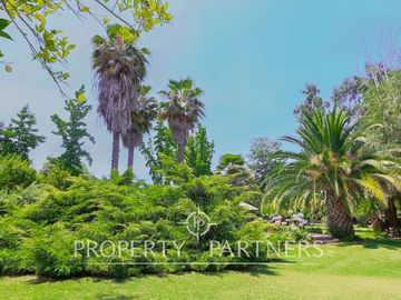 Hermosa Propiedad en exclusivo sector del Llano de Pirque