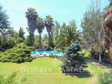 Hermosa Propiedad en exclusivo sector del Llano de Pirque