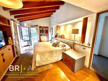 Casa en condominio en venta en Bosques de las Lomas
