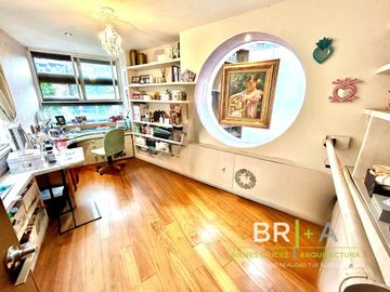 Casa en condominio en venta en Bosques de las Lomas
