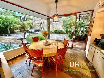 Casa en condominio en venta en Bosques de las Lomas