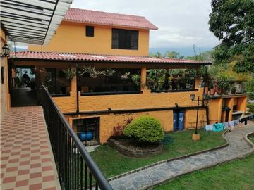 VENDO CASA FINCA CON PISCINA LOTE 6000M2 - LA MESA SAN JAVIER