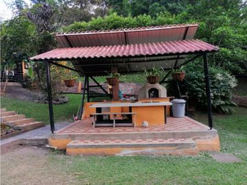 VENDO CASA FINCA CON PISCINA LOTE 6000M2 - LA MESA SAN JAVIER